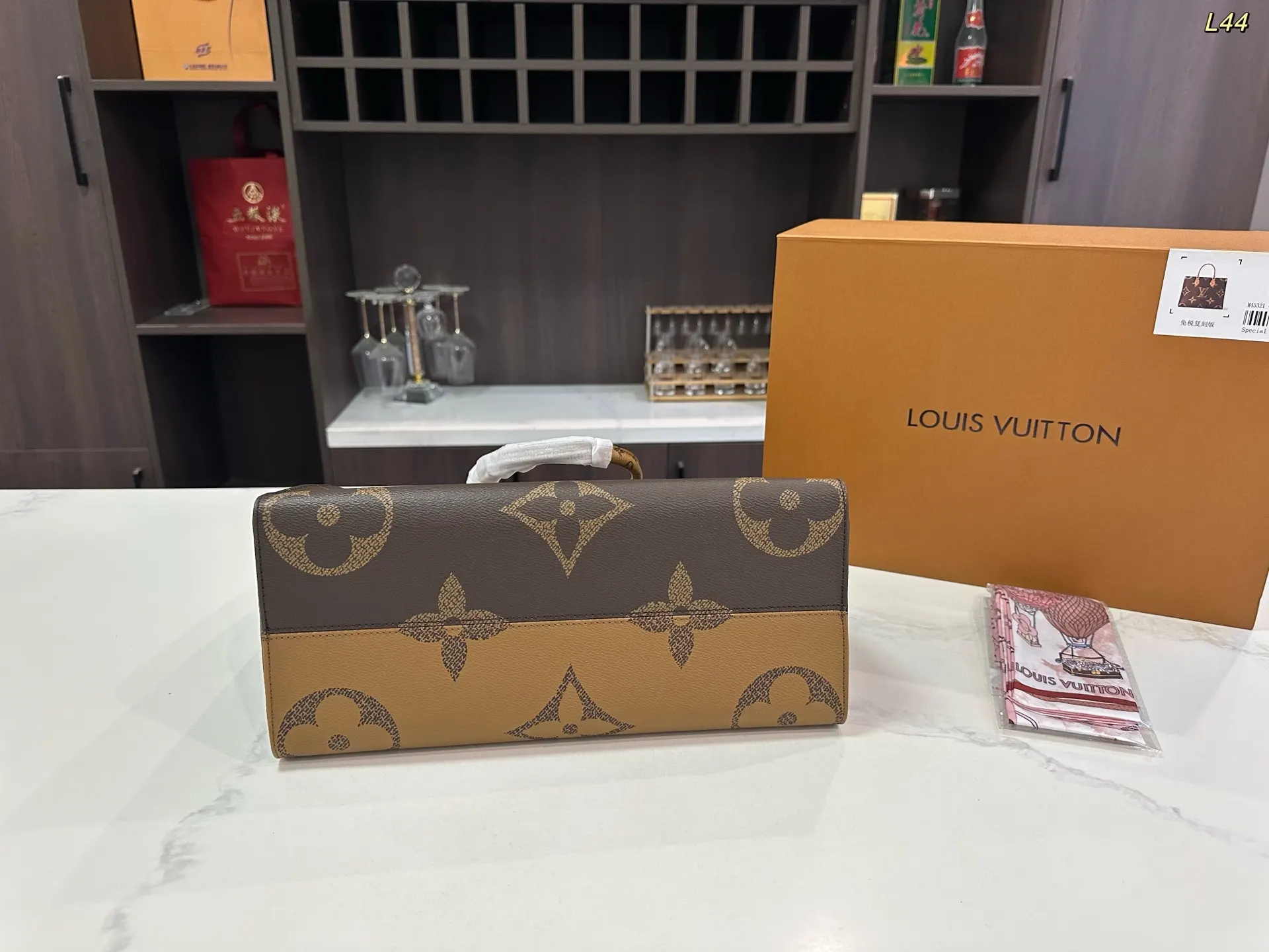 LV 钢五金 托特包 大容量托特款