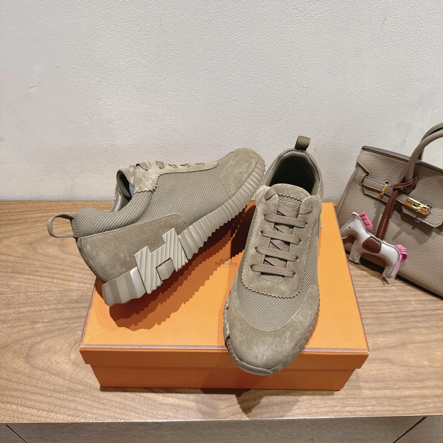 Hermès SS 运动鞋(數字5) Hermès SS 运动鞋(數字5)