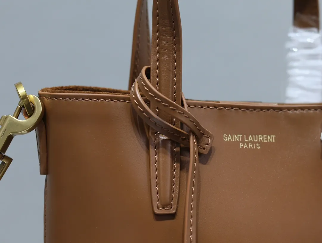YSL 牛皮 包内无多余隔层 可以更加个性化的收納物品 托特包 大容量托特款