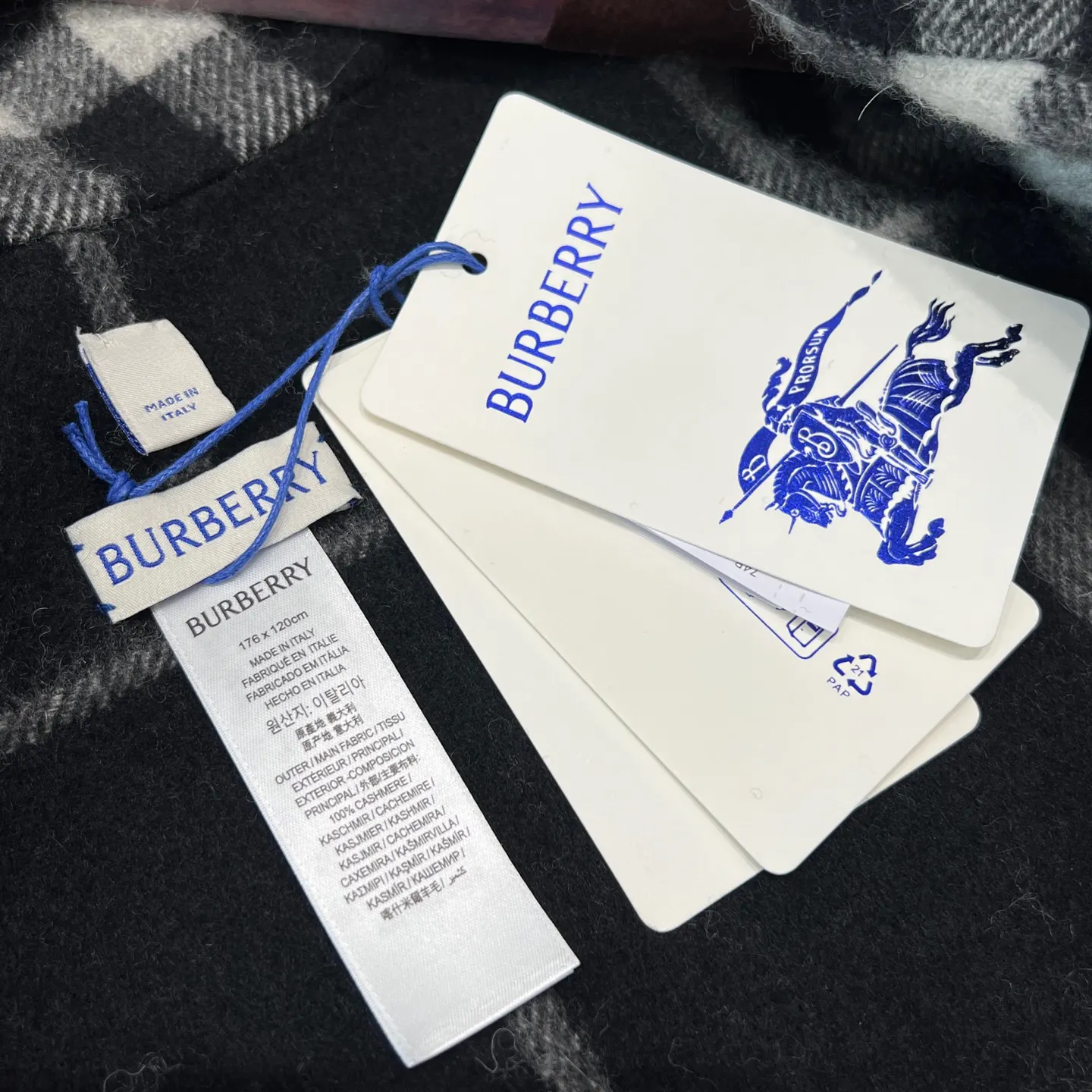 Burberry 黑色 羊绒 格纹 马术 帽子 日常造型款
