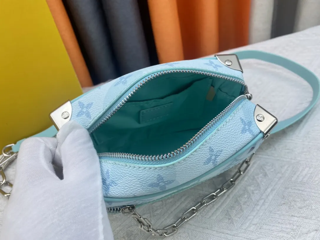 Louis Vuitton Chain Bag Canvas