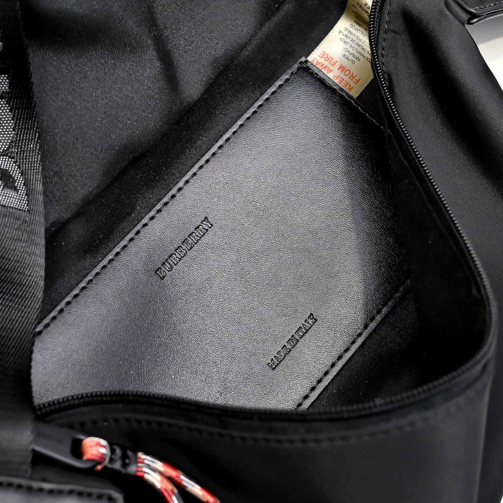 Burberry 帆布 腰包 休闲腰包款