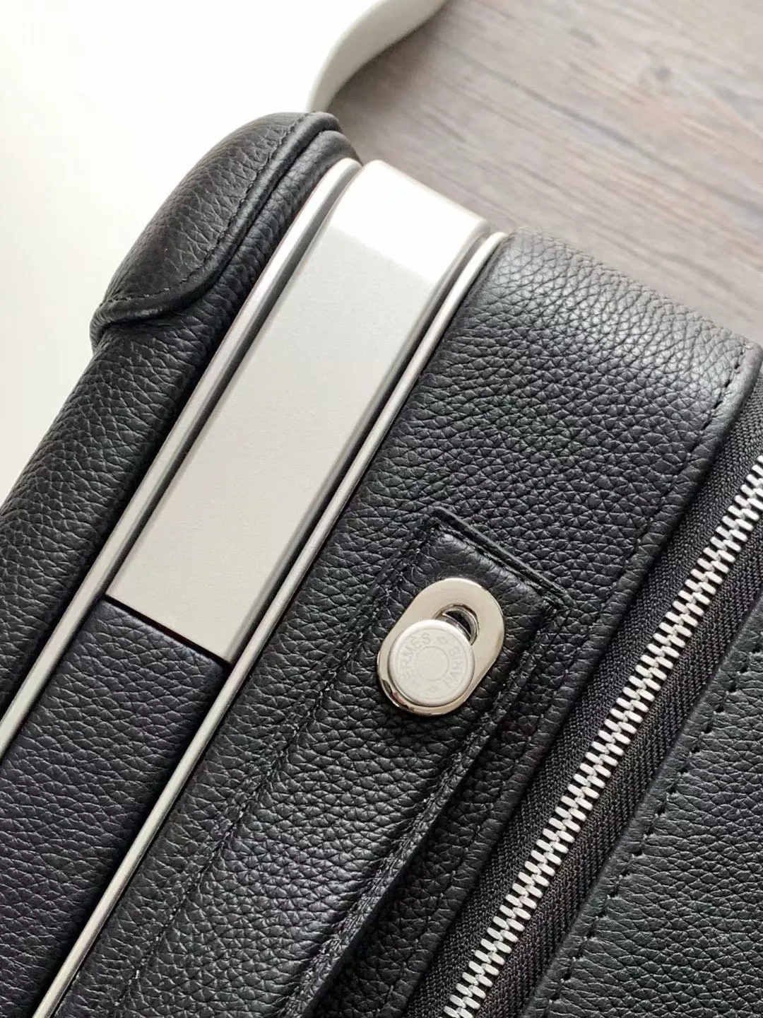 Hermes 好物分享 行李箱RMS行李箱 订制款决 旅行拉杆款 輕便出行款