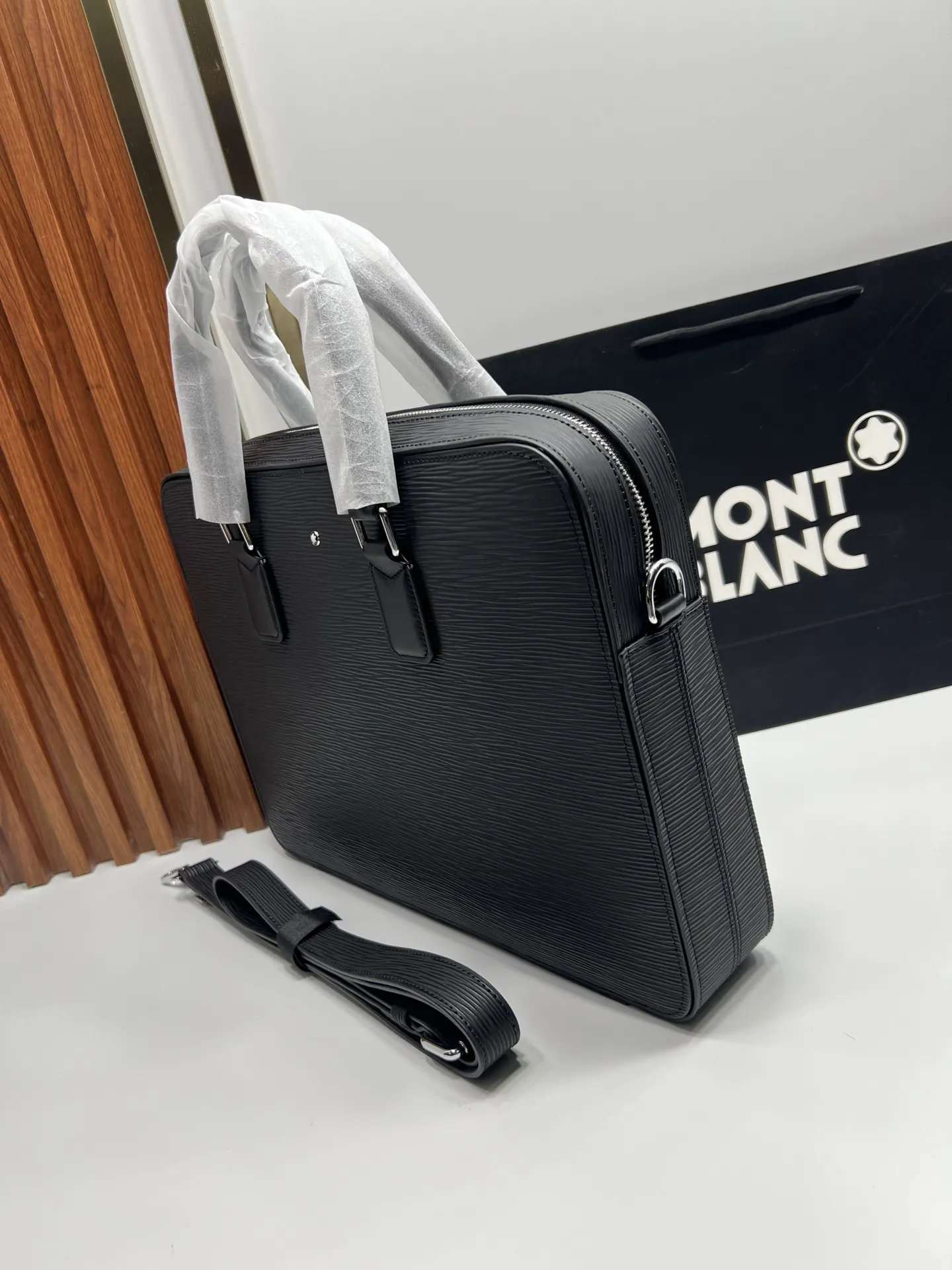 Black Briefcase Business Commuter Leather