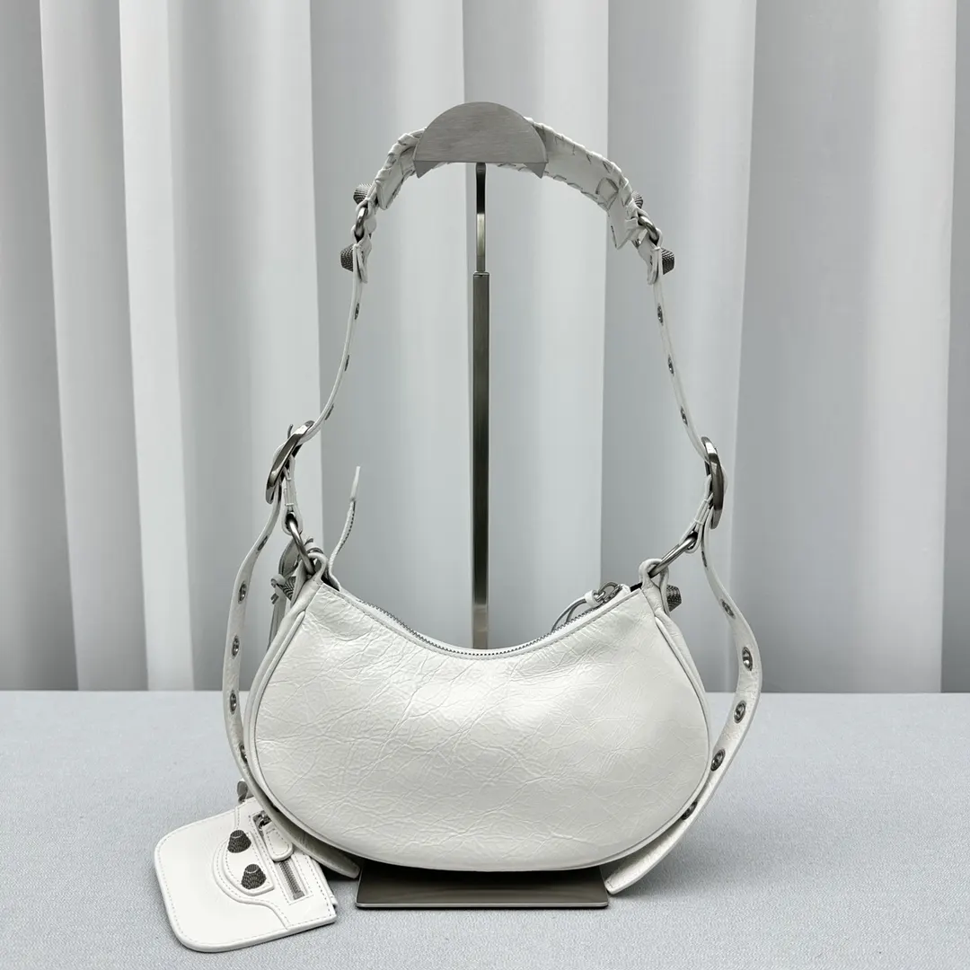 皮革 小油蜡白 Balenciag Le Cagole 半 腋下包 复古腋下背款