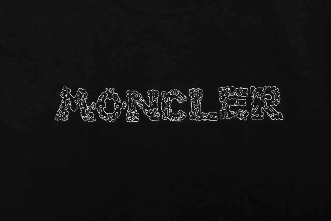 Moncler 字母 刺繡 短袖T恤 日常百搭款(數字5) Moncler 字母 刺繡 短袖T恤 日常百搭款(數字5)