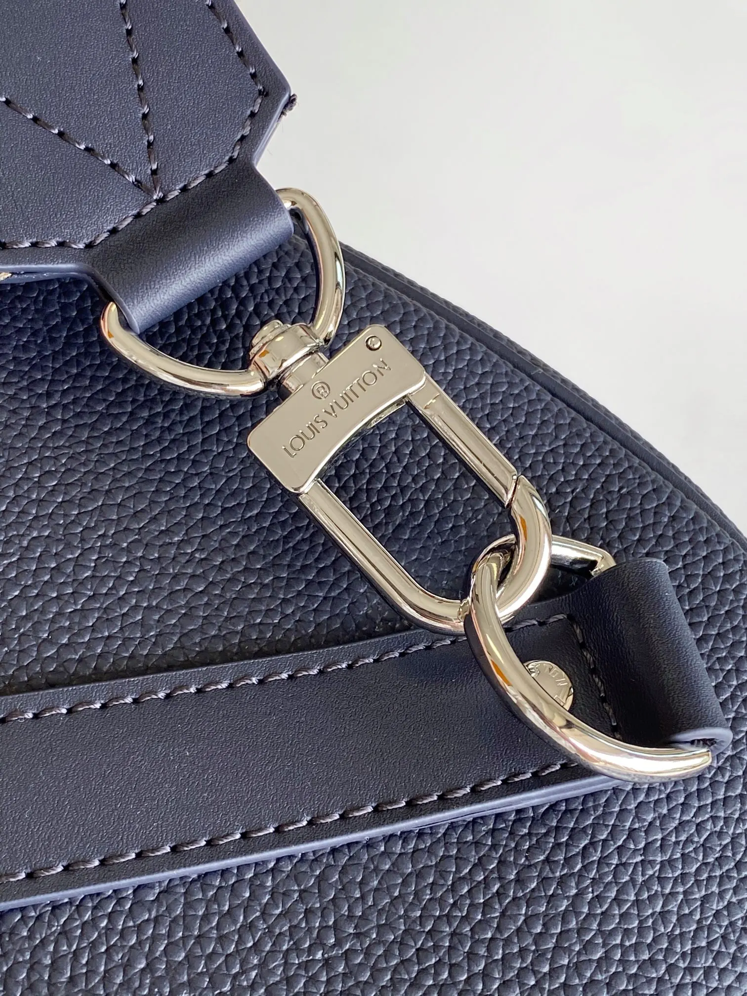 Fashion Item Travel
