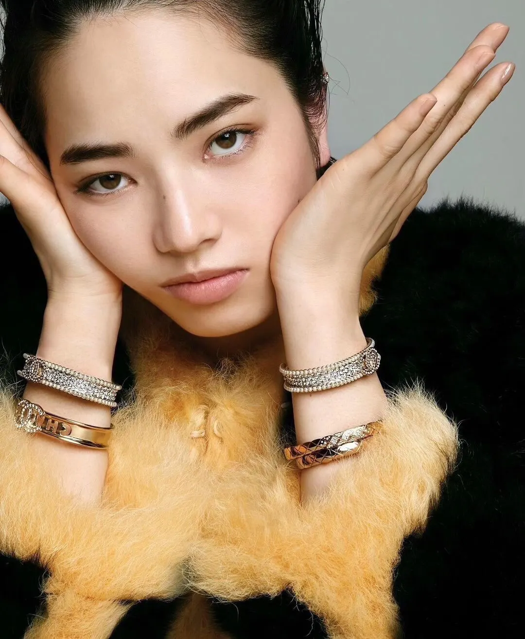 Chanel 手镯 精致腕饰
