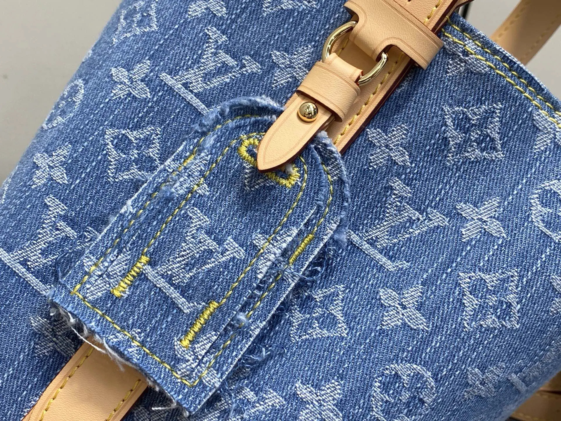 LV bucket bag Image 6 LV bucket bag Image 6