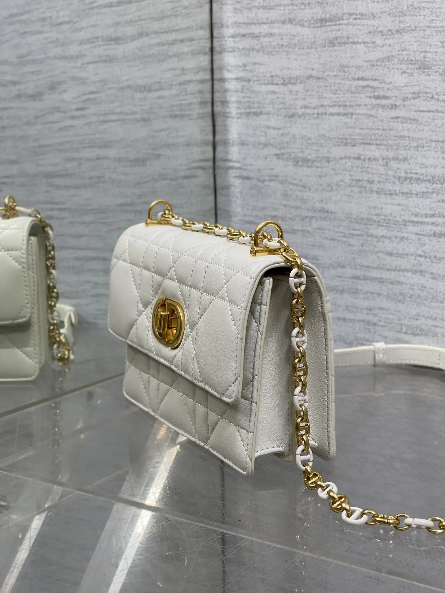 Dior Cannage藤格纹 链条包 手提斜挎