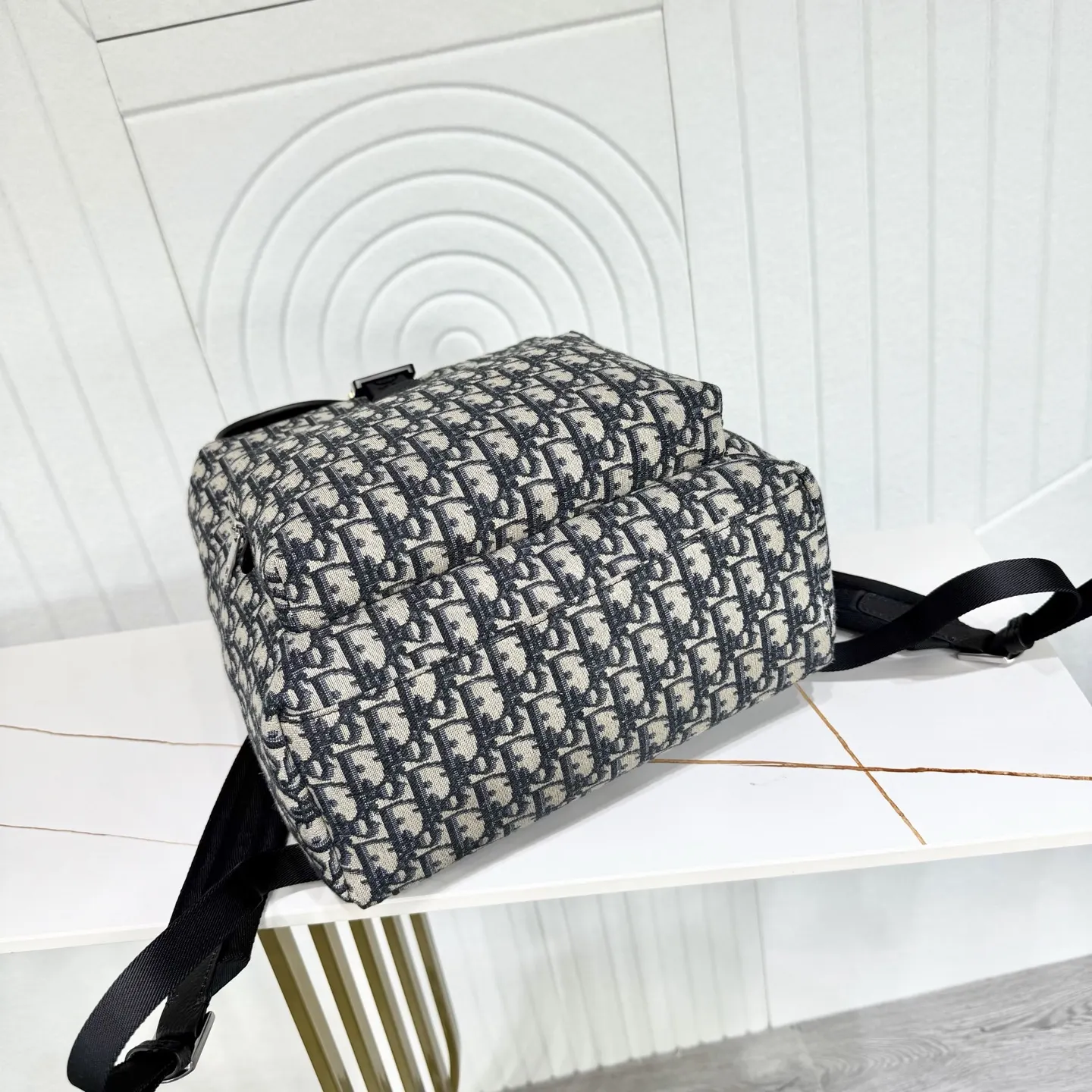 Dior 黑色 米色 牛皮 雙肩包 实用雙肩款