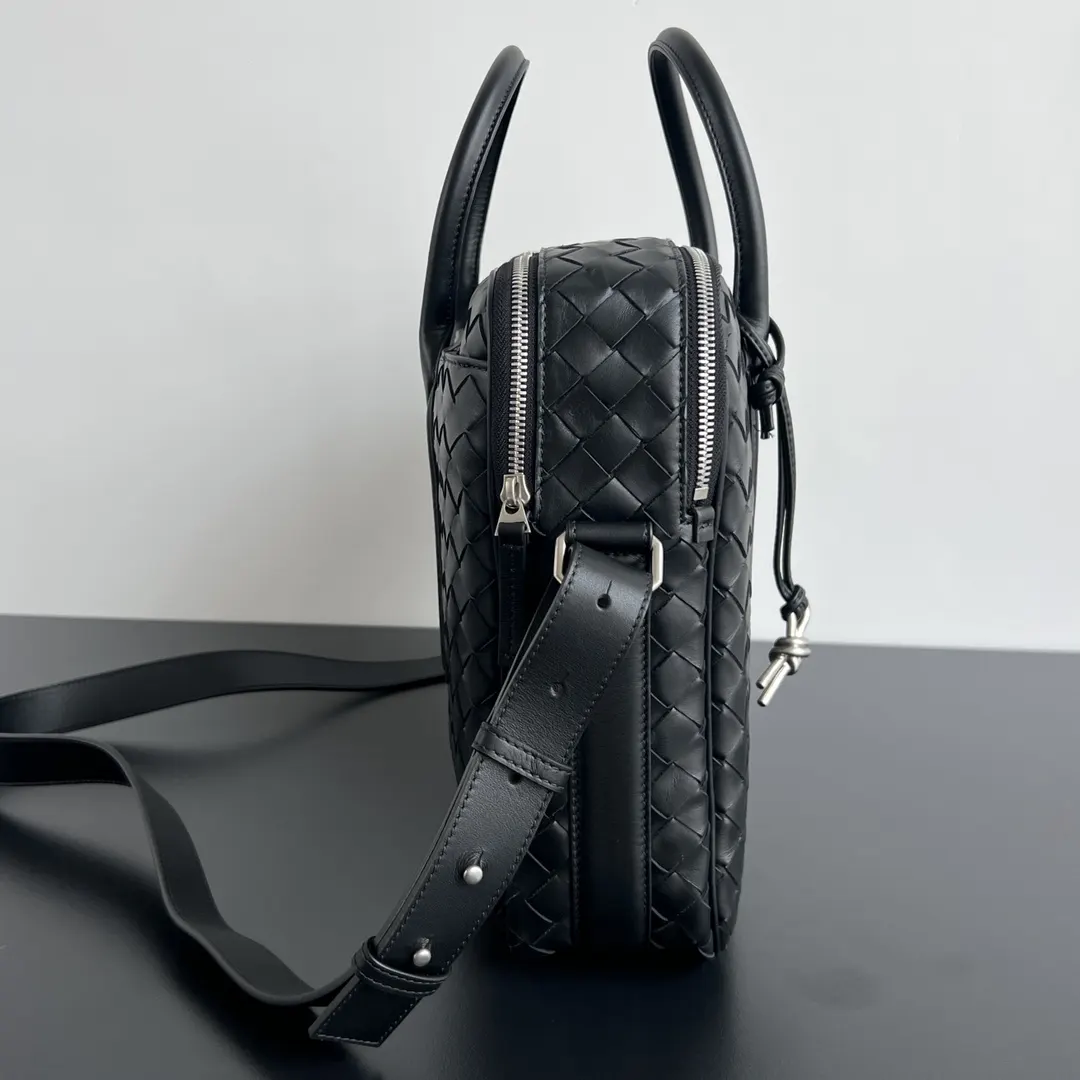 Bottega Veneta 牛皮 收纳包 旅行收纳款
