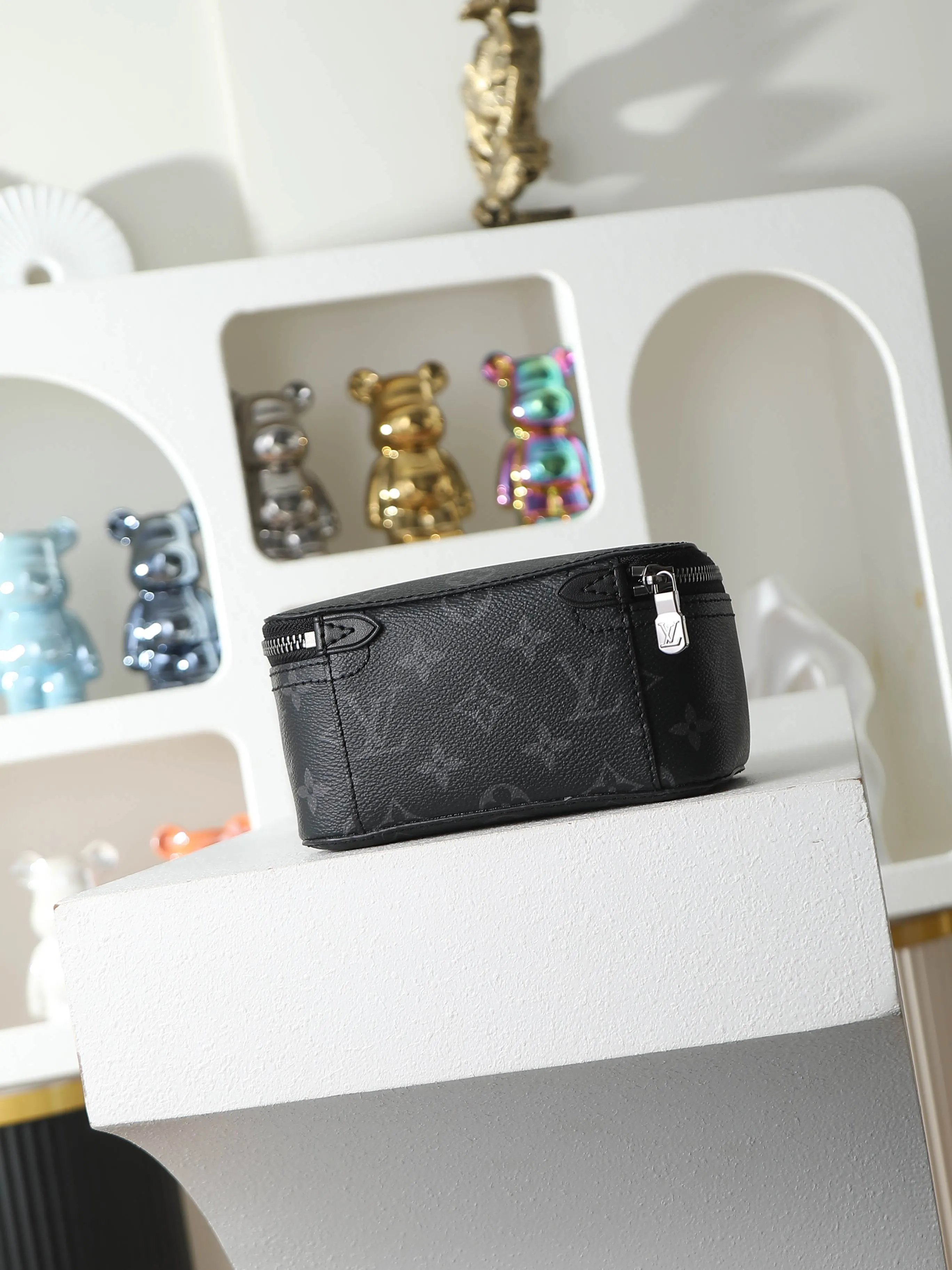 Louis Vuitton Suitcase Travel Lightweight Leather