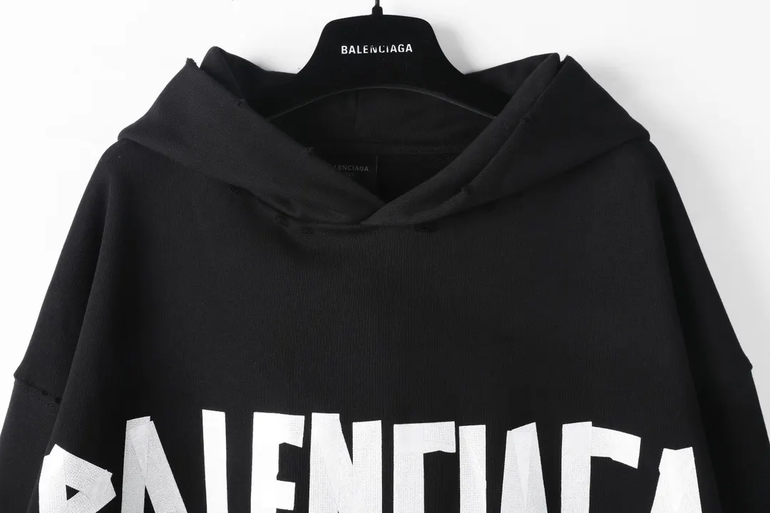 Balenciaga Logo 衛衣 黑色