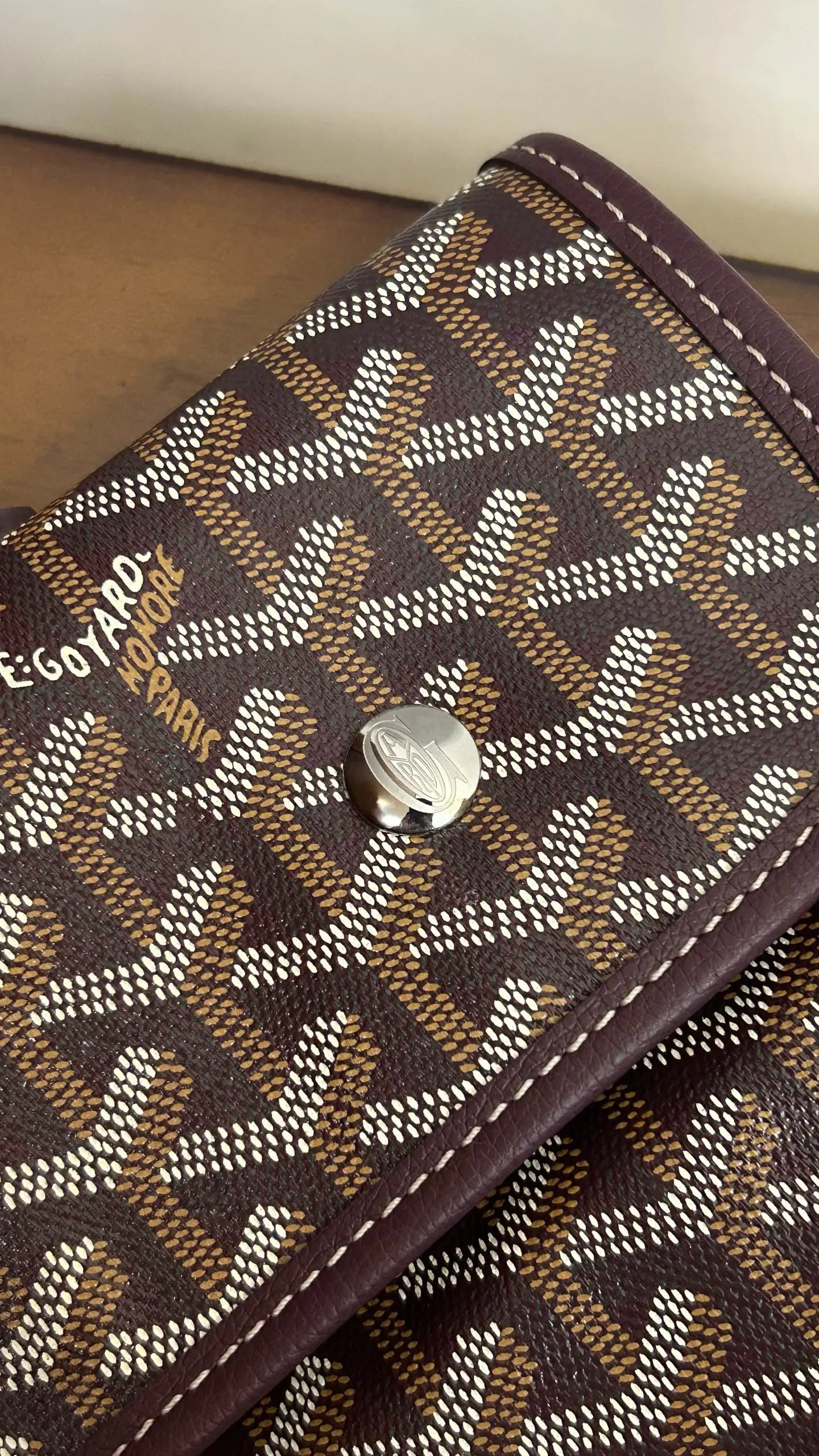 Goyard 戈雅折叠 ~级高 ~ 戈雅 最新 雙肩包 实用雙肩款(數字9) Goyard 戈雅折叠 ~级高 ~ 戈雅 最新 雙肩包 实用雙肩款(數字9)