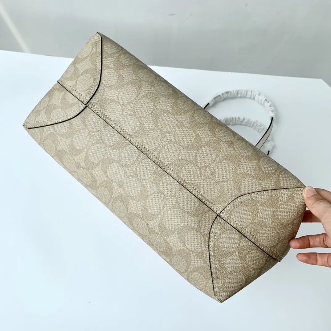 Monogram Tote Bag Canvas