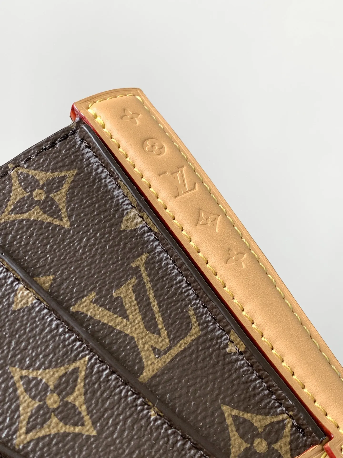 LV 牛皮 Fan 手袋取材 Mo收纳包 旅行收纳款