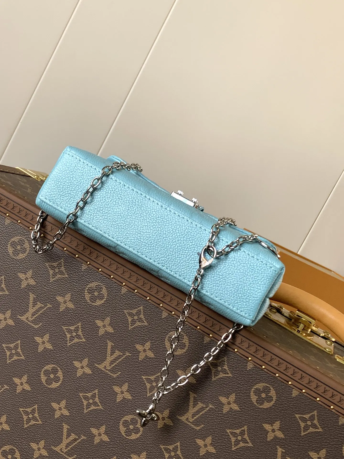 Chain Bag Leather