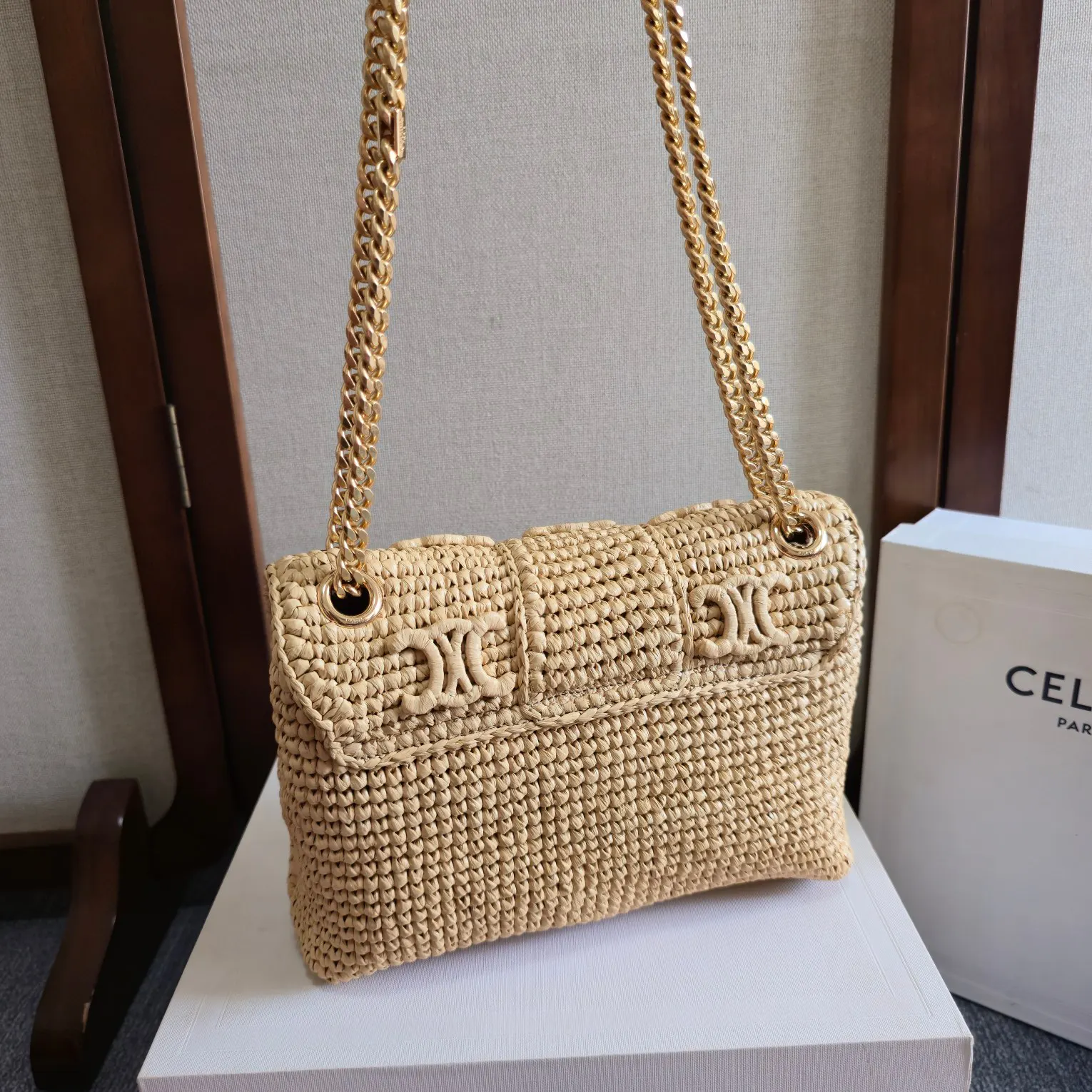 Celine Triomphe 金色 羊皮 鏈條包 精致鏈條款