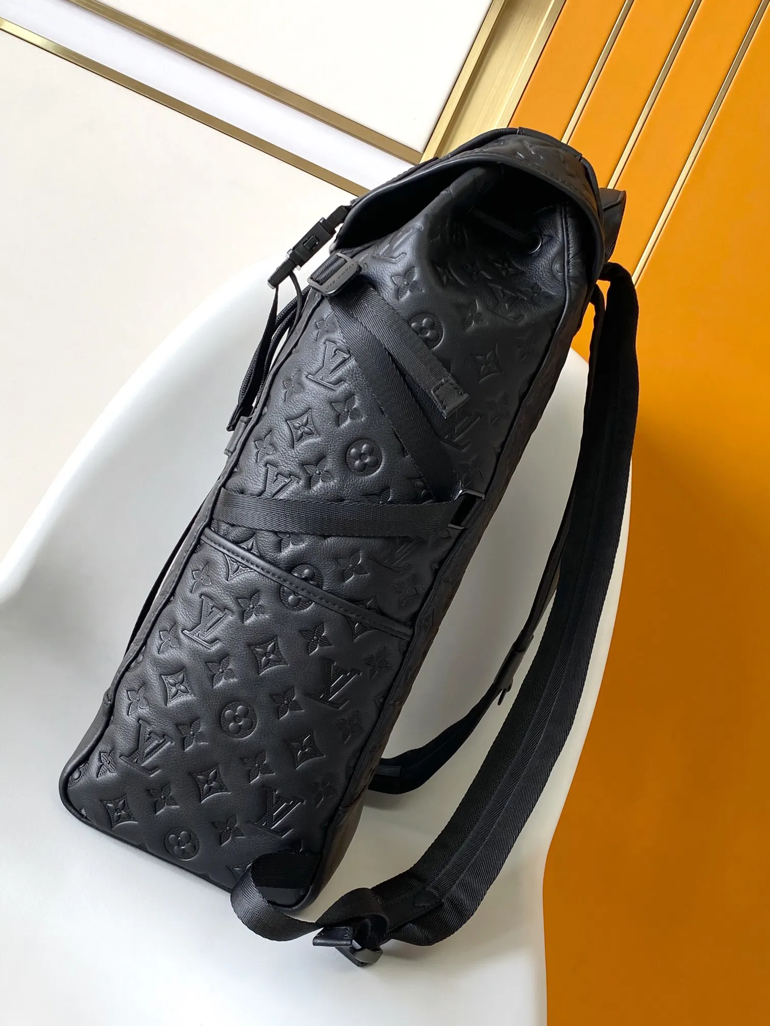 LV 帆布 雙肩包 实用雙肩款