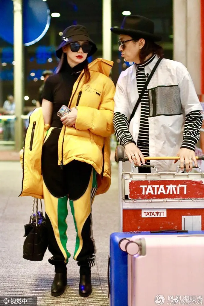 Fashion Item Travel