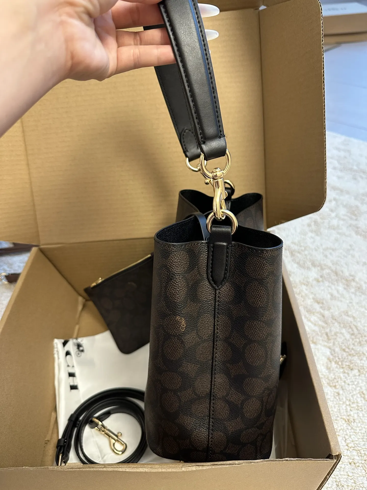 老花 奥莱 腋下包 復古腋下背款