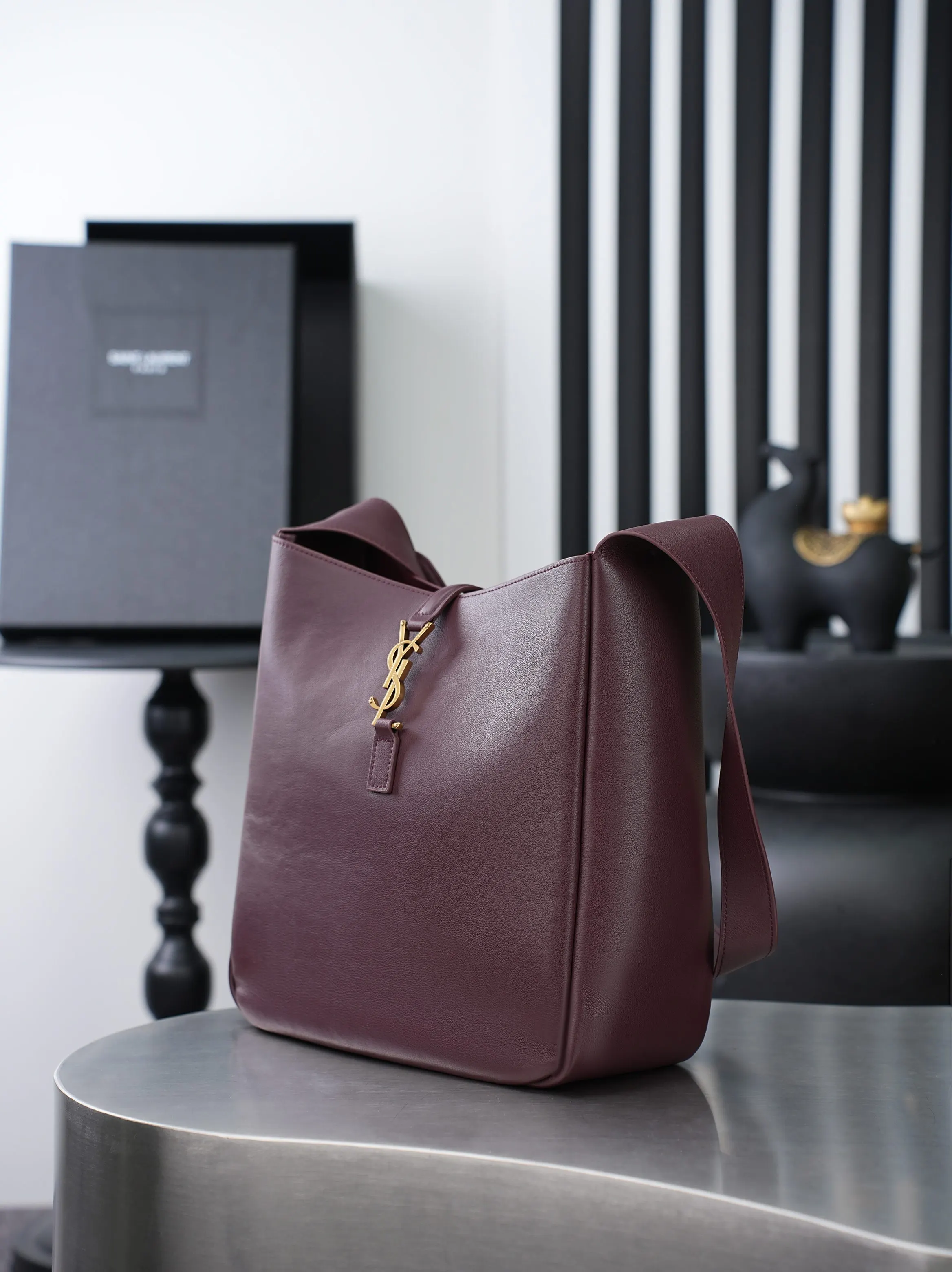 YSL Hobo 黑色 金色 牛皮 腋下包 復古腋下背款