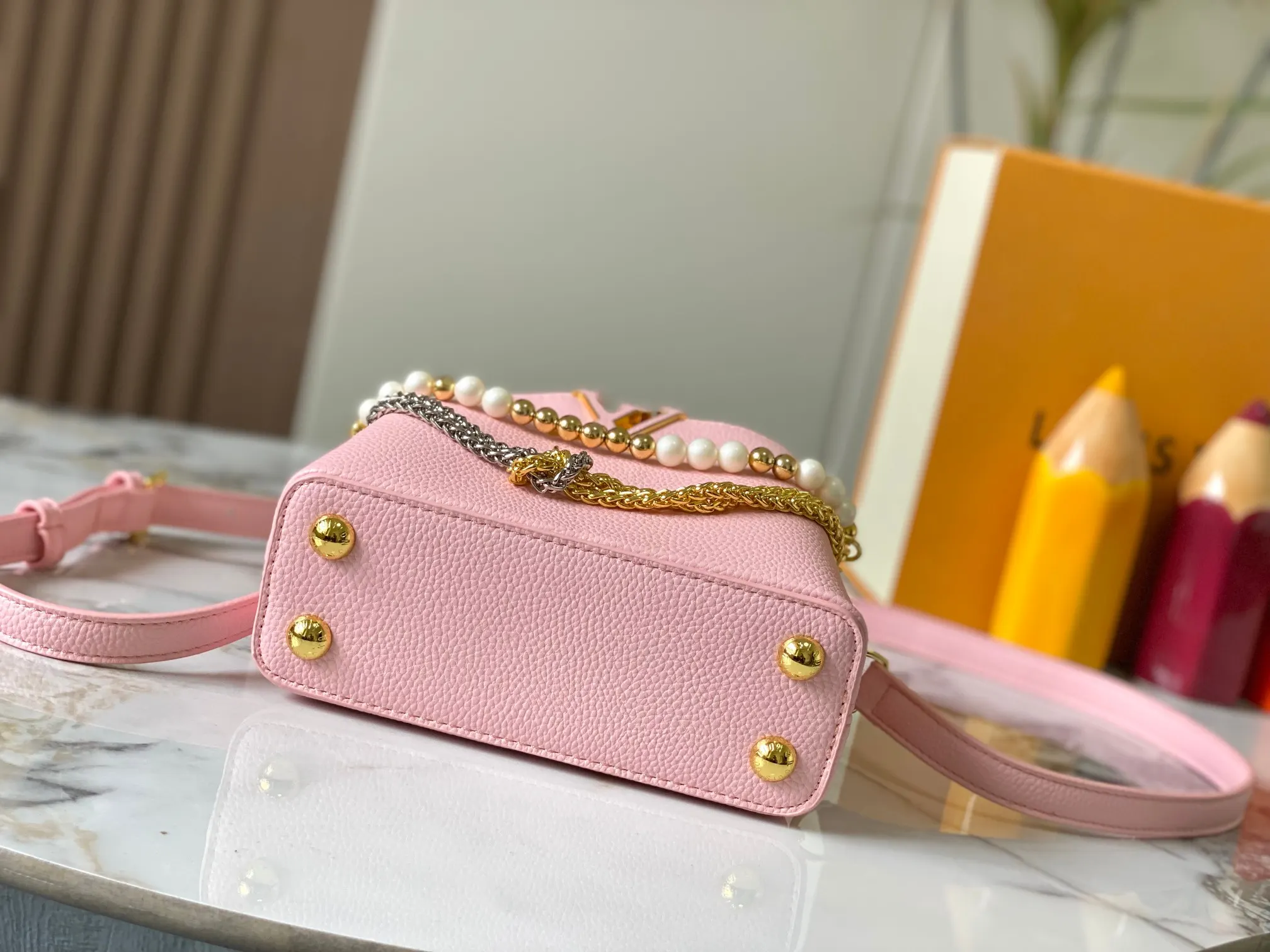 Chain Bag Leather