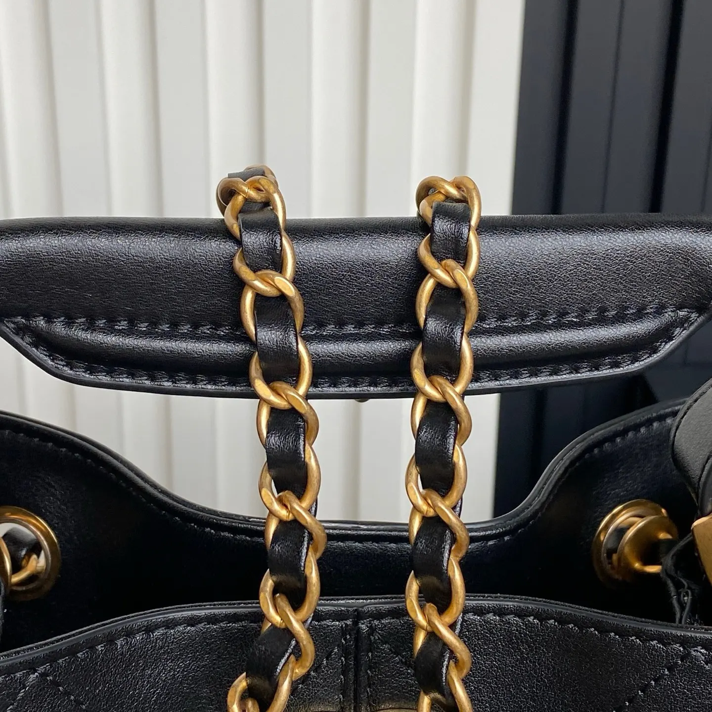 Chanel Tote Bag Leather