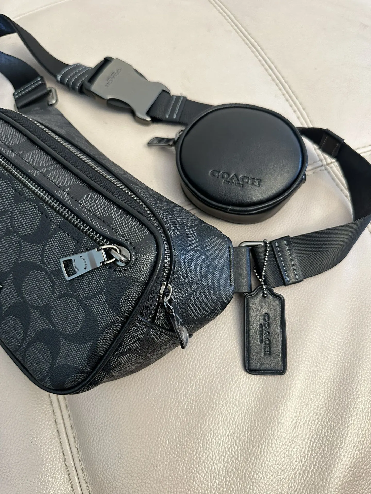 Coach 牛皮 厂价 腰包 休闲腰包款