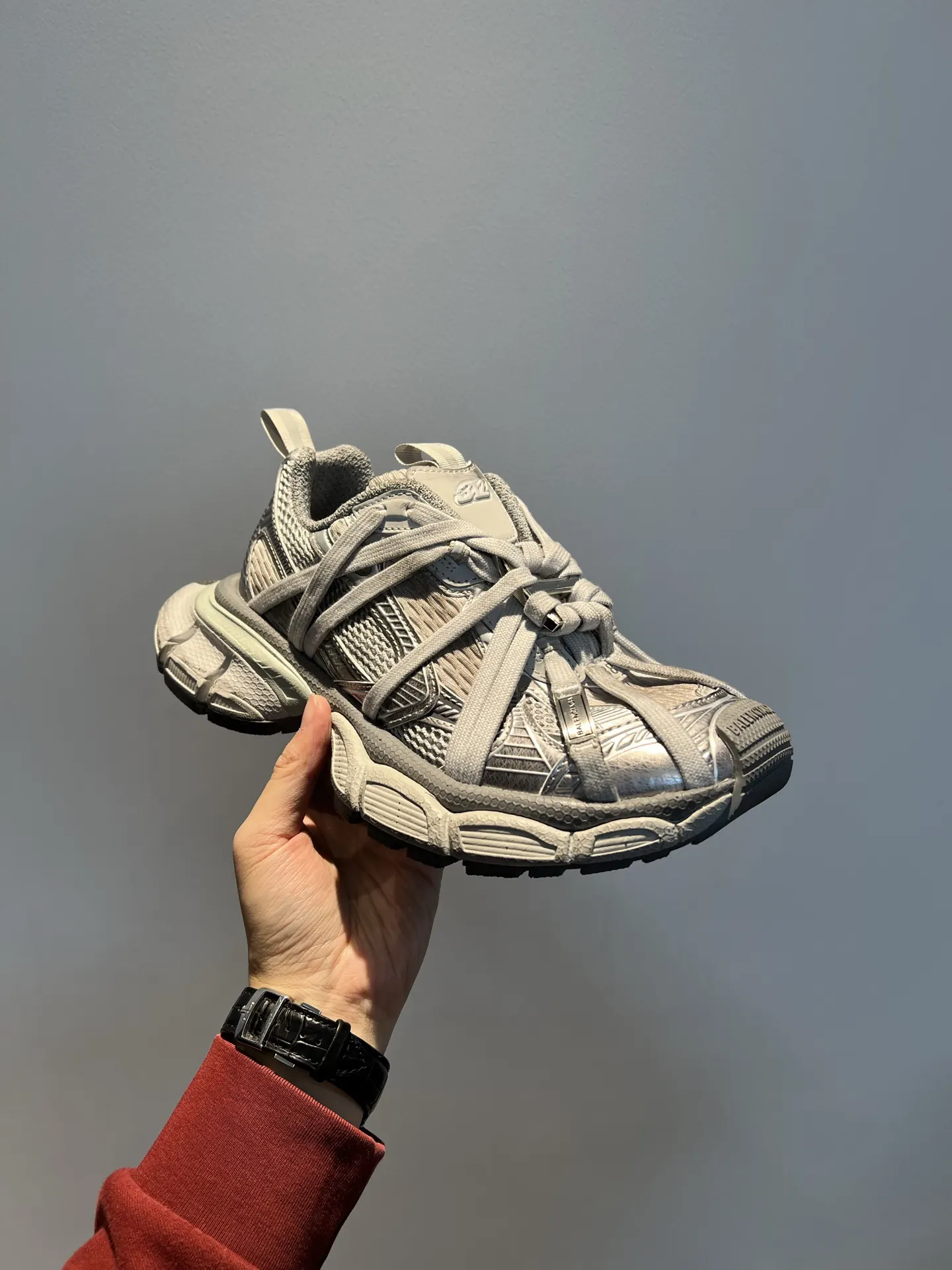Balenciaga 3XL 灰色 运动鞋(數字2) Balenciaga 3XL 灰色 运动鞋(數字2)