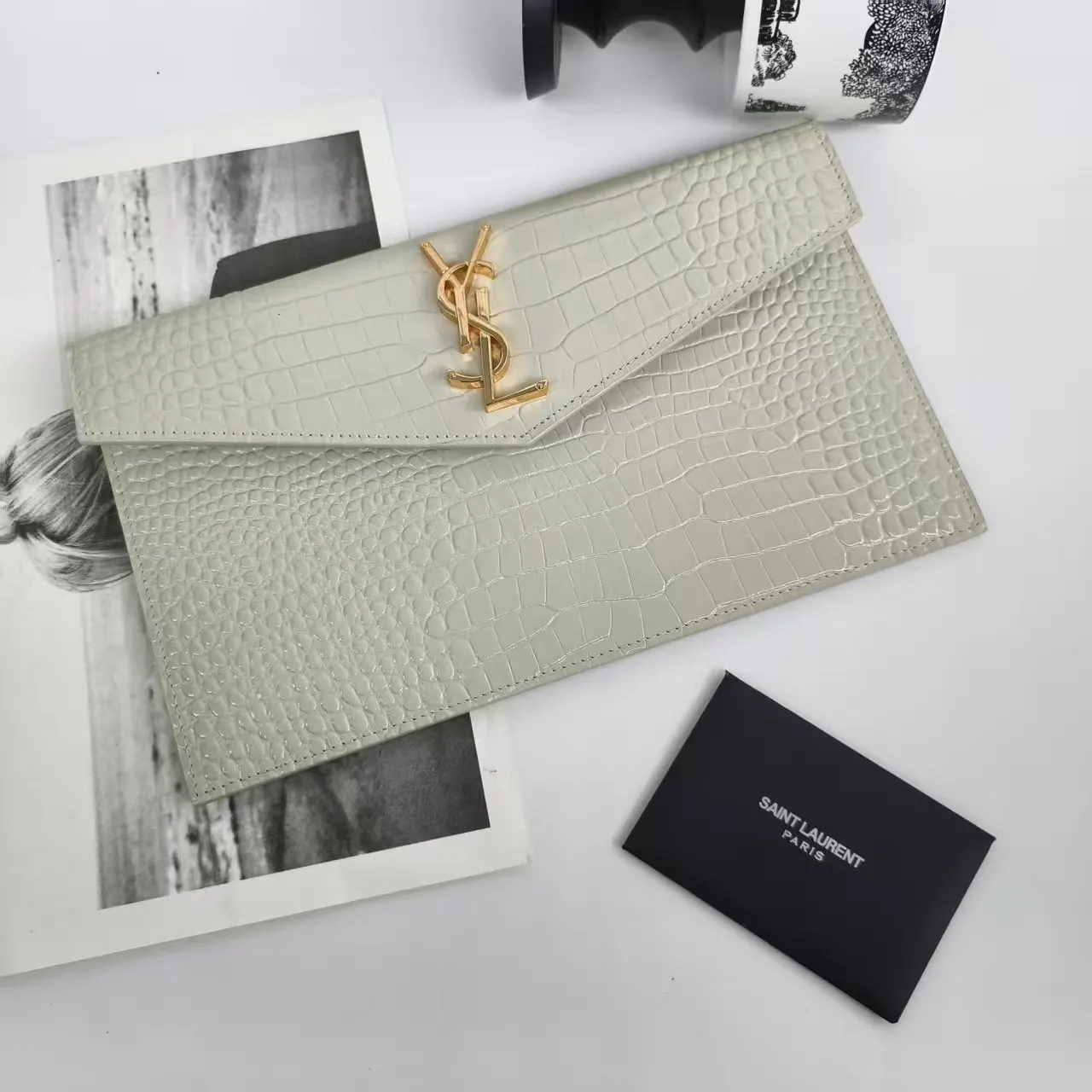 White Clutch Bag Classic Leather Image 8 White Clutch Bag Classic Leather Image 8