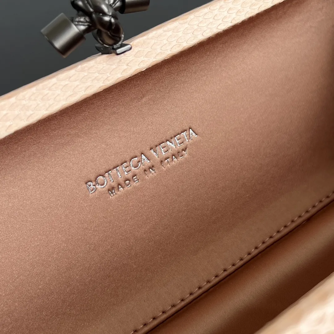 Cosmetic Pouch