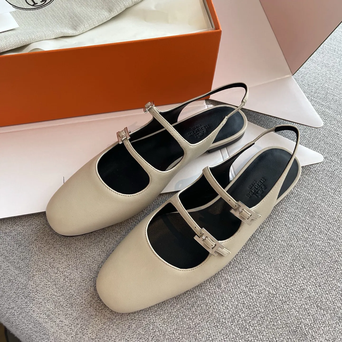 Hermès 羊皮 平底鞋