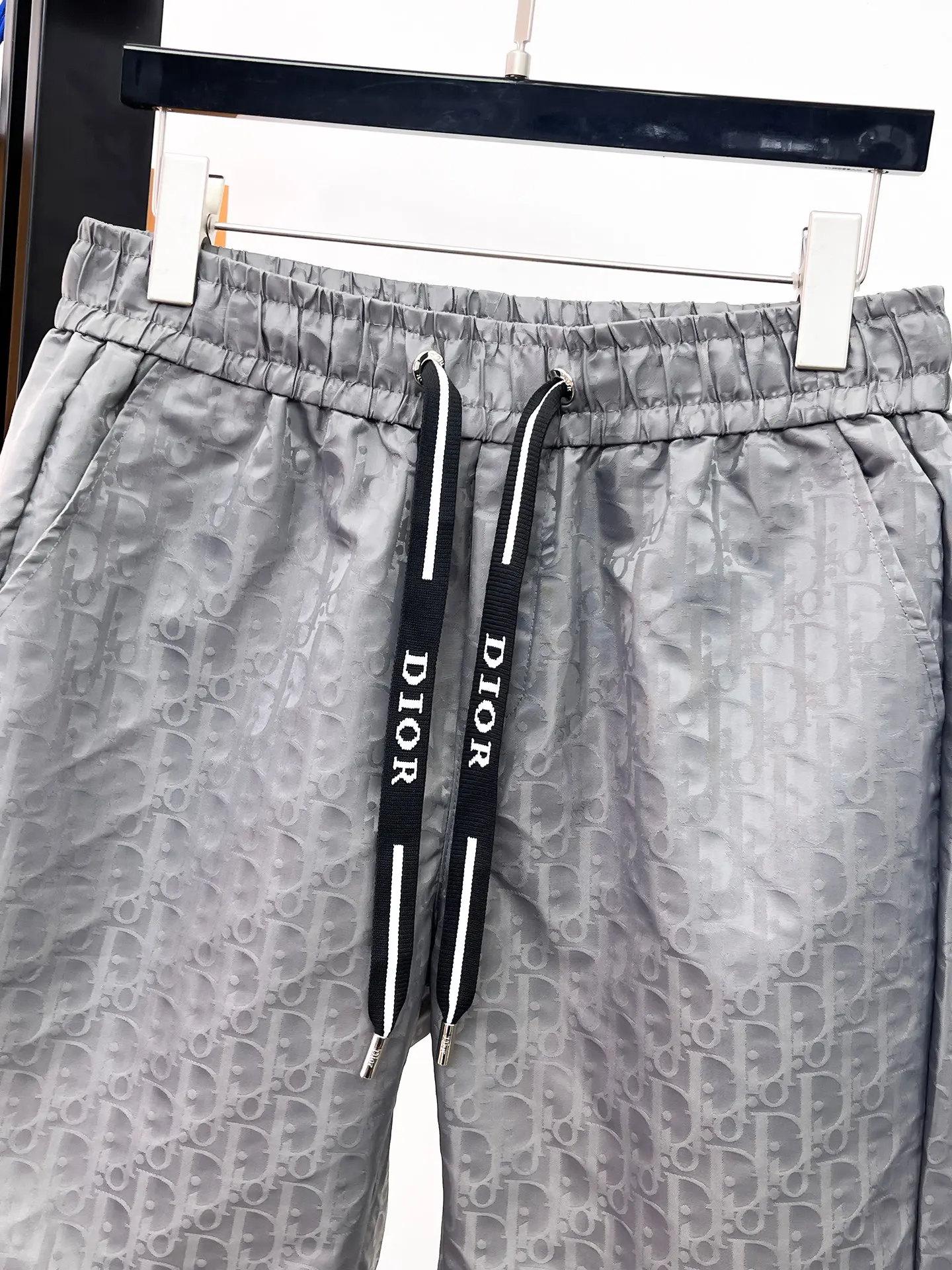 Dior 灰色短裤 休闲百搭款