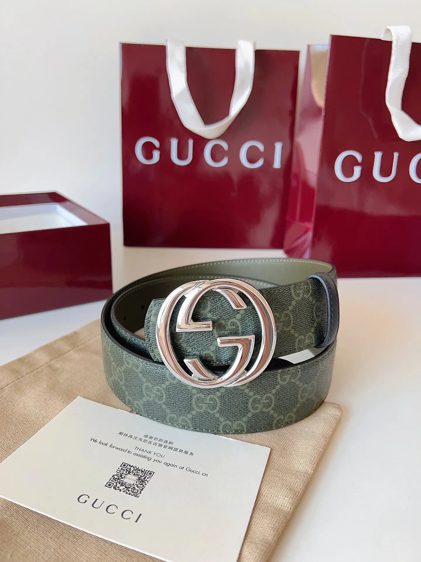 Gucci 双G扣牛皮腰带 绿色