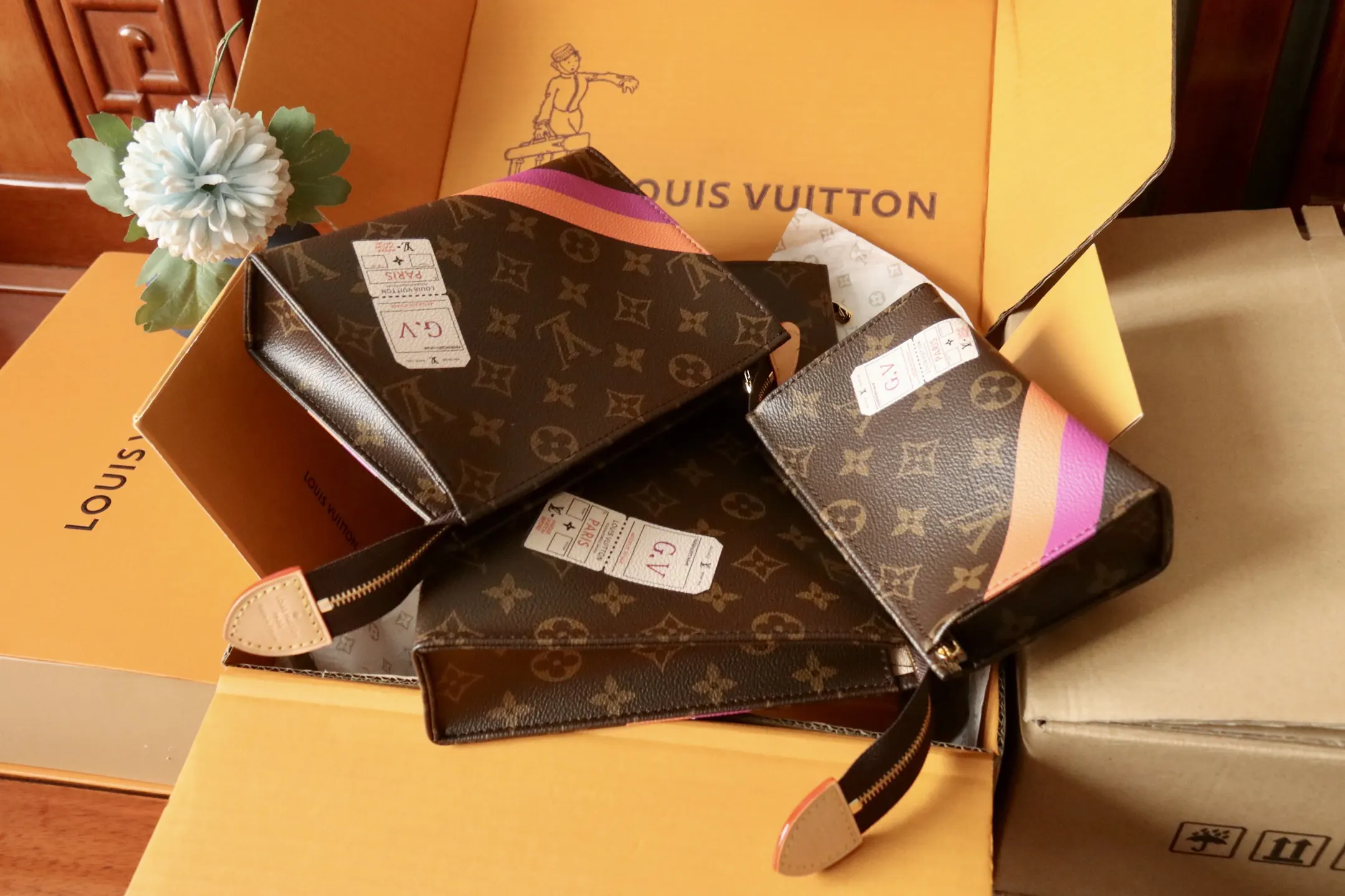 Louis Vuitton Trio 老花化妆包 实拍款01
