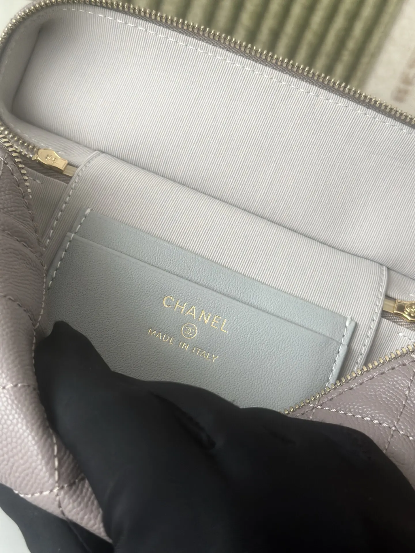 Gold Chain Bag Classic Leather