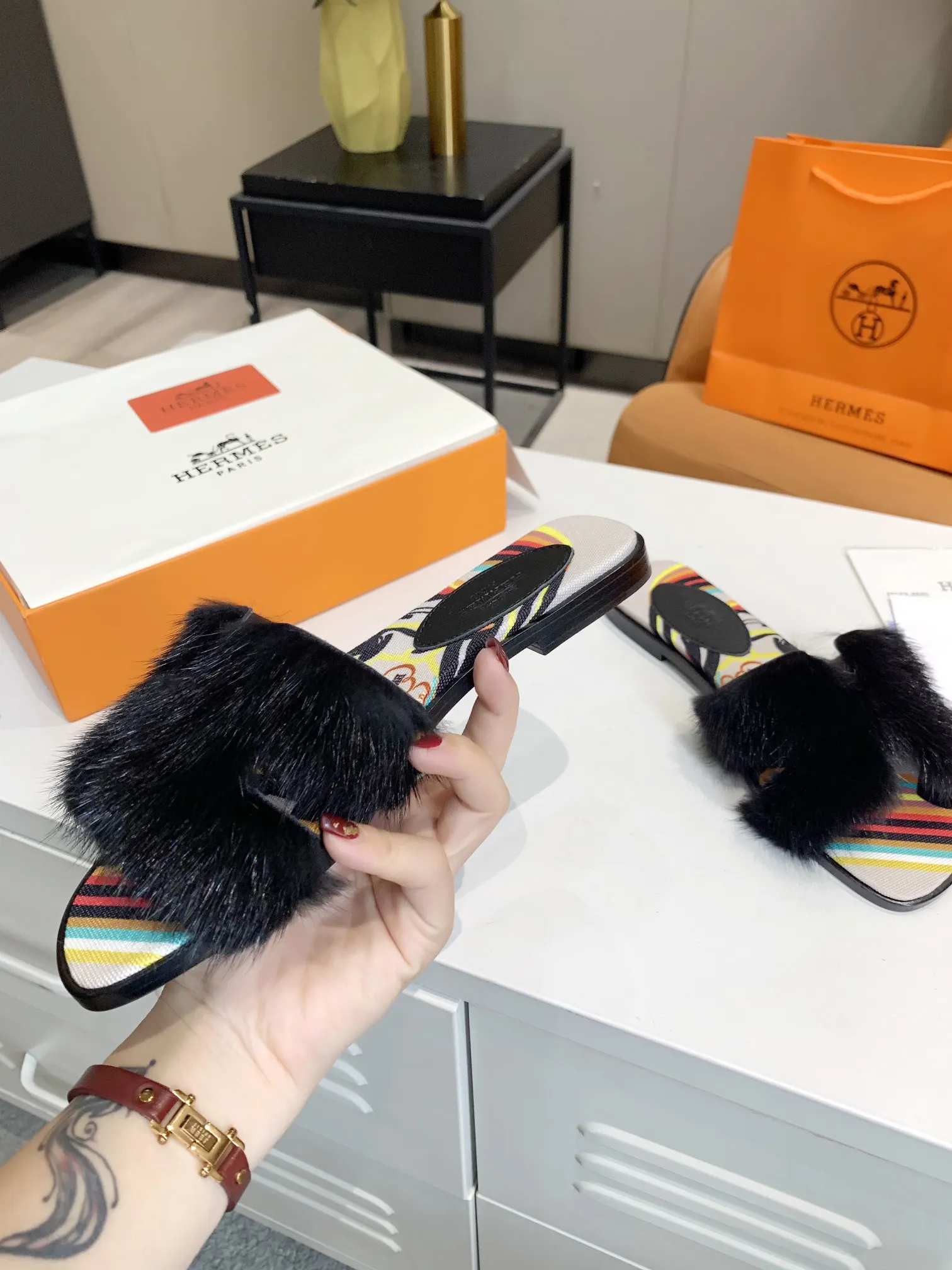 Hermes 黑 鞋履 舒適百搭款