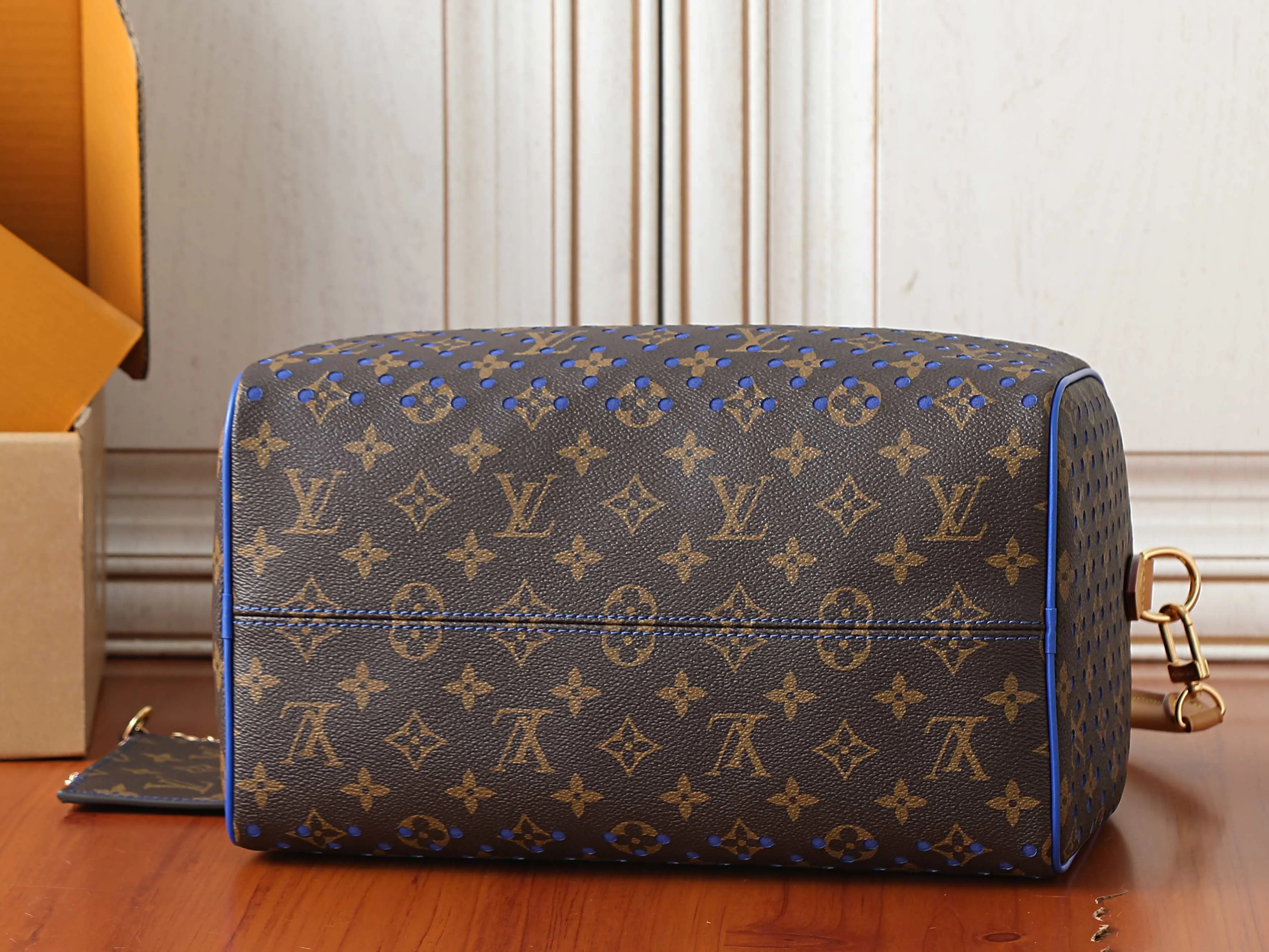 Louis Vuitton Organizer Pouch Travel Leather