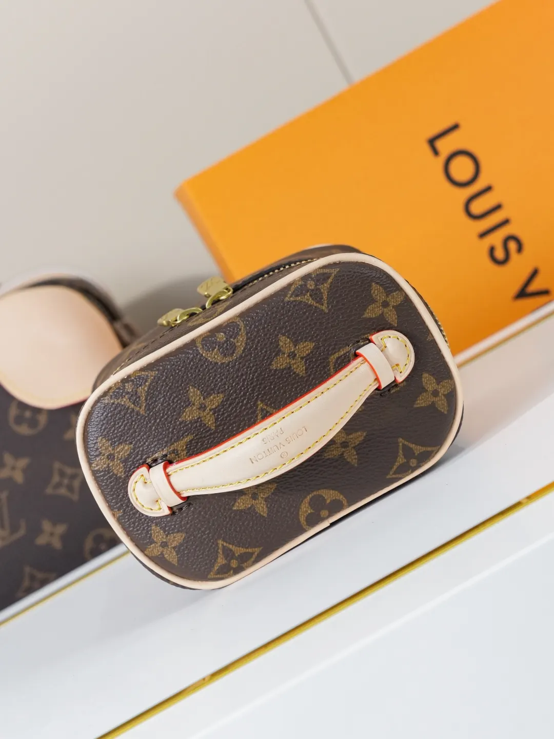 Monogram Organizer Pouch Travel Leather Image 9 Monogram Organizer Pouch Travel Leather Image 9