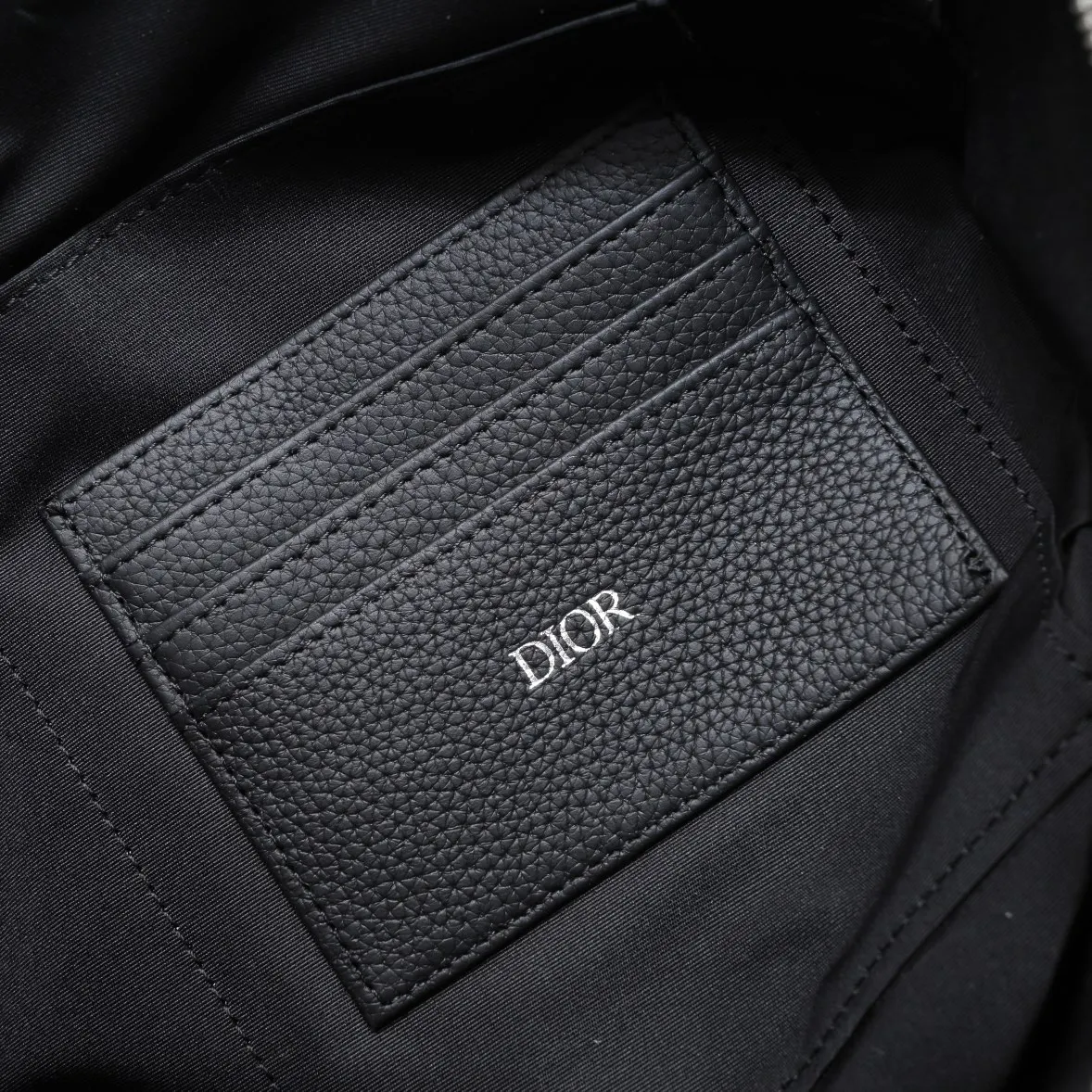 Dior 黑色 米色 皮革 手拿包 精致手拿款