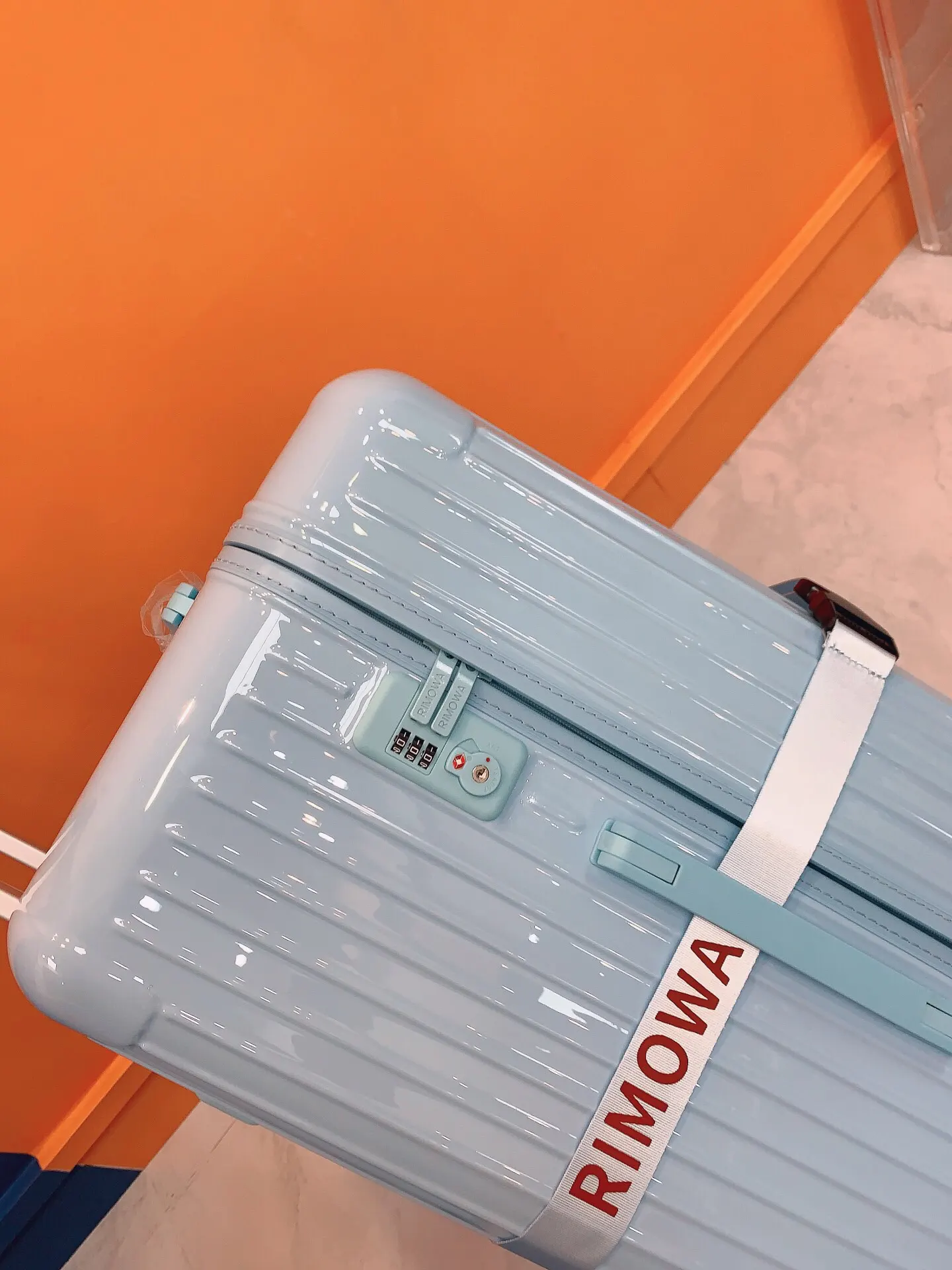 黑色 白色 升级 RIMOWA日默瓦 Trunk方胖 行李箱 旅行拉杆款 轻便出行款