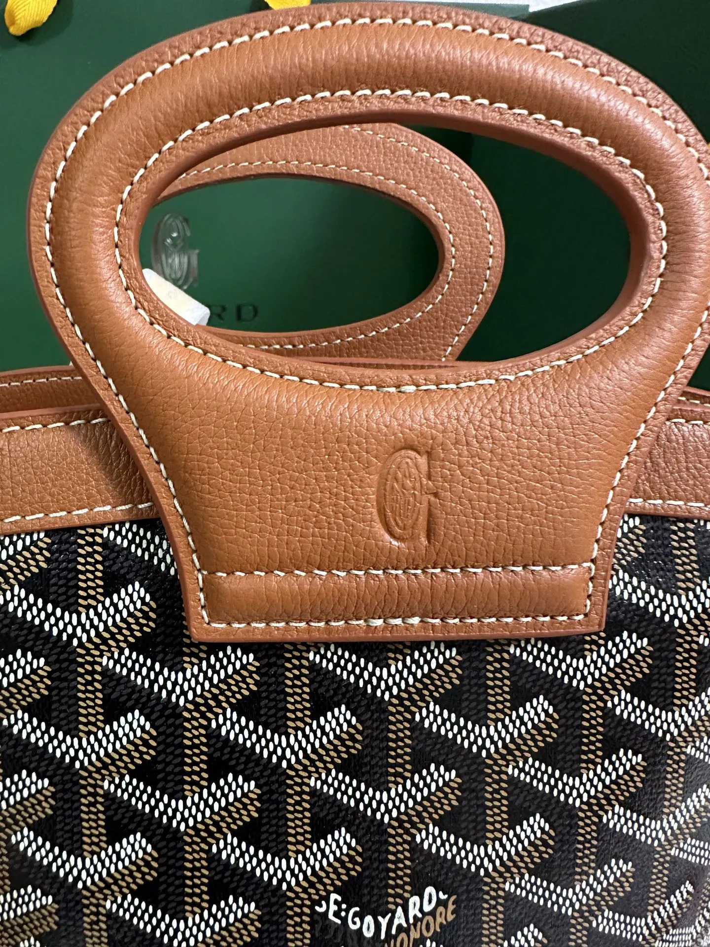 Goyard 棕色 小牛皮 單肩包 日常單肩背款