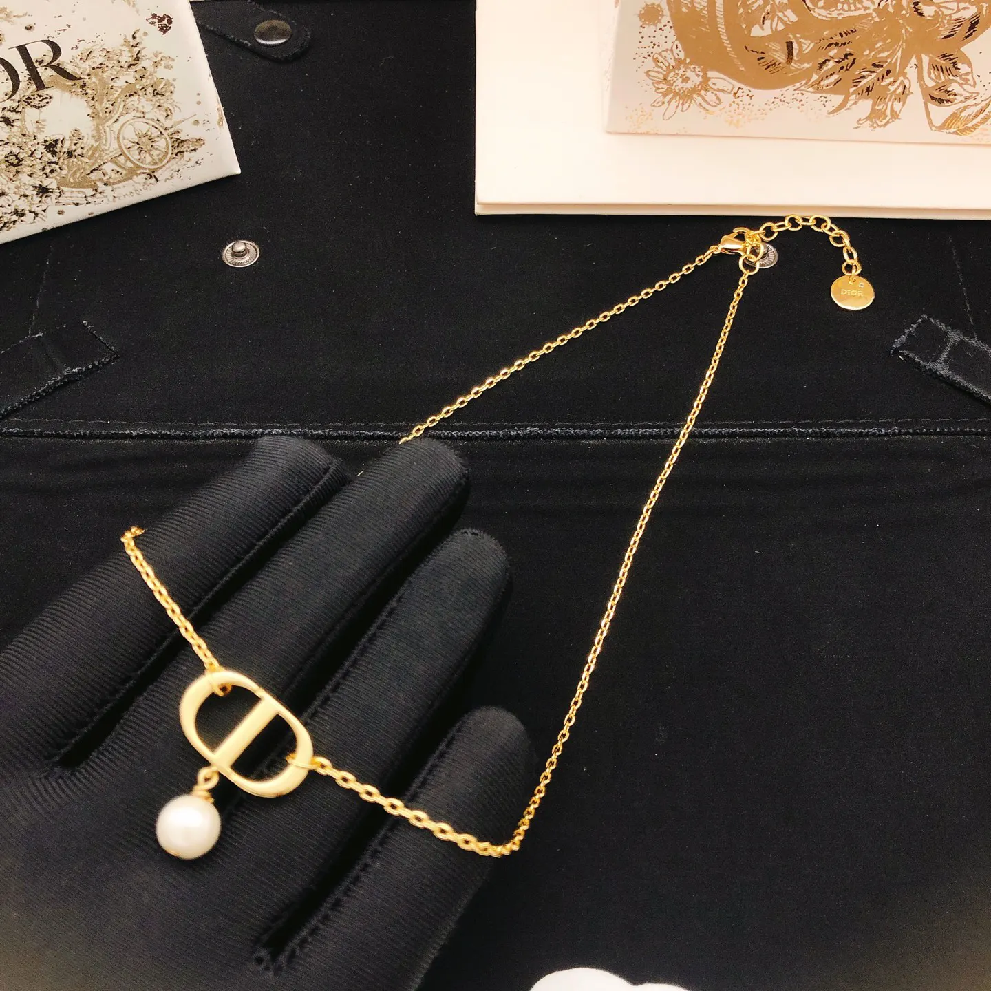 Dior Gold Necklace Exquisite Accessories