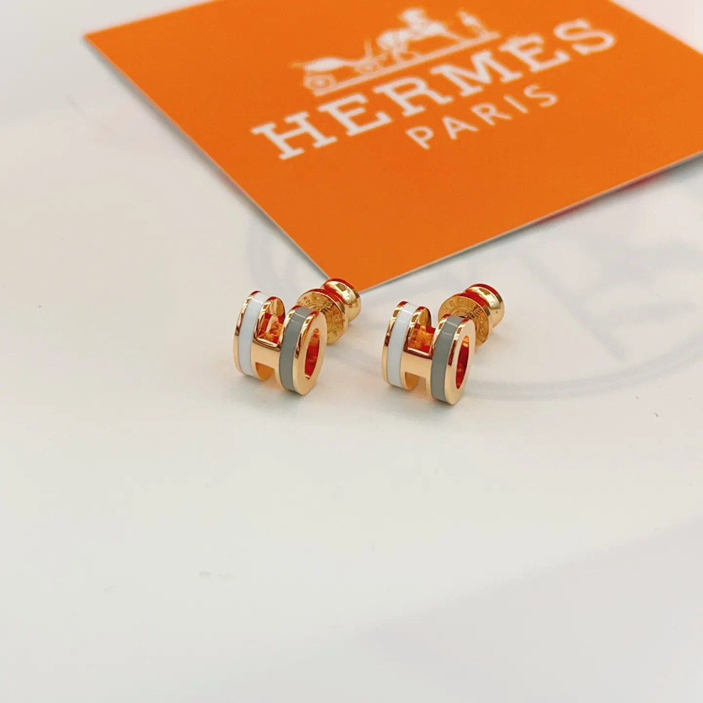 Hermes 玫瑰金 耳钉 小巧点缀款 款2