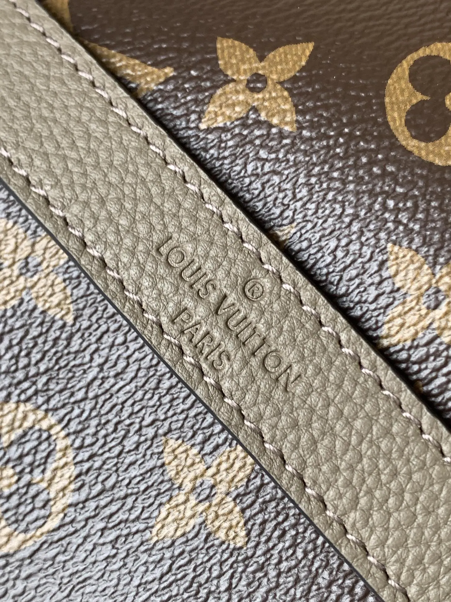Louis Vuitton M12109 手提包