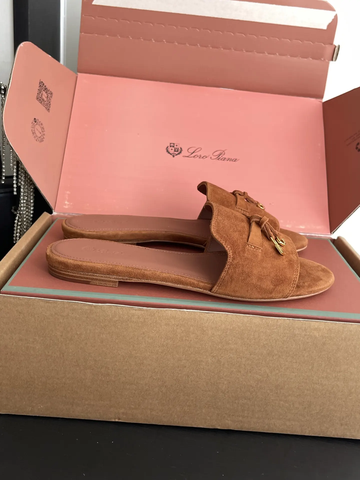 Loro Piana 拖鞋 轻便舒适款