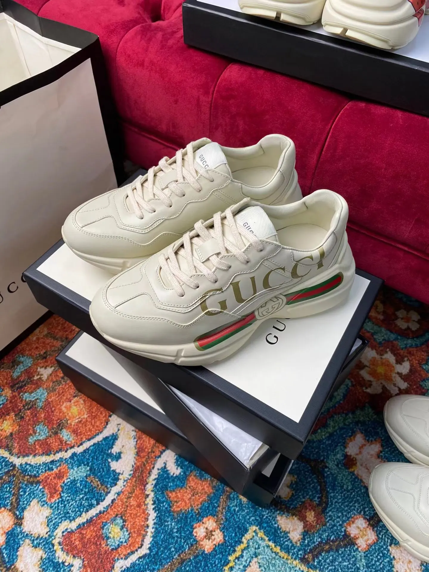 Gucci Logo休闲运动鞋