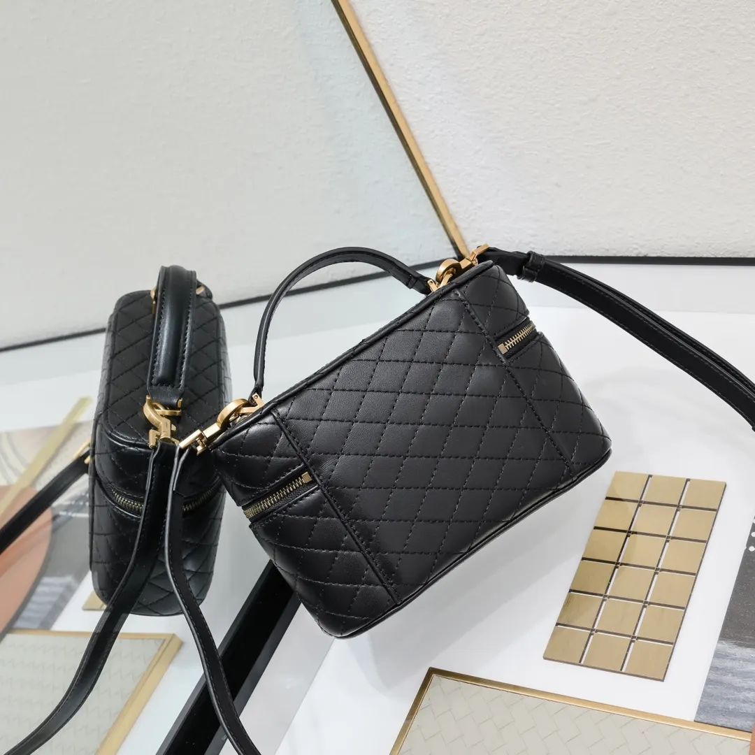 YSL 黑色 羊皮 黑色 金扣羊皮Y家 斜背包 輕便斜挎款